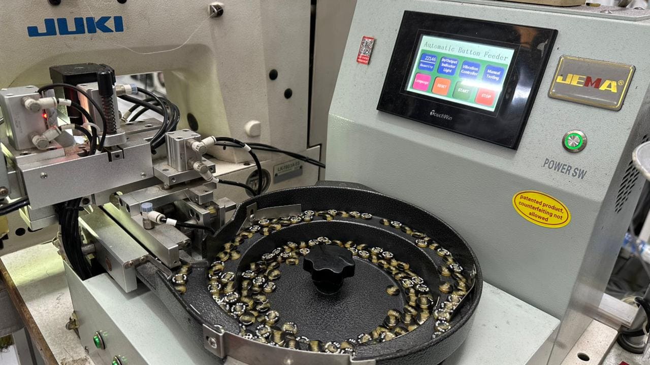 Automatic Button Feeder Gistex